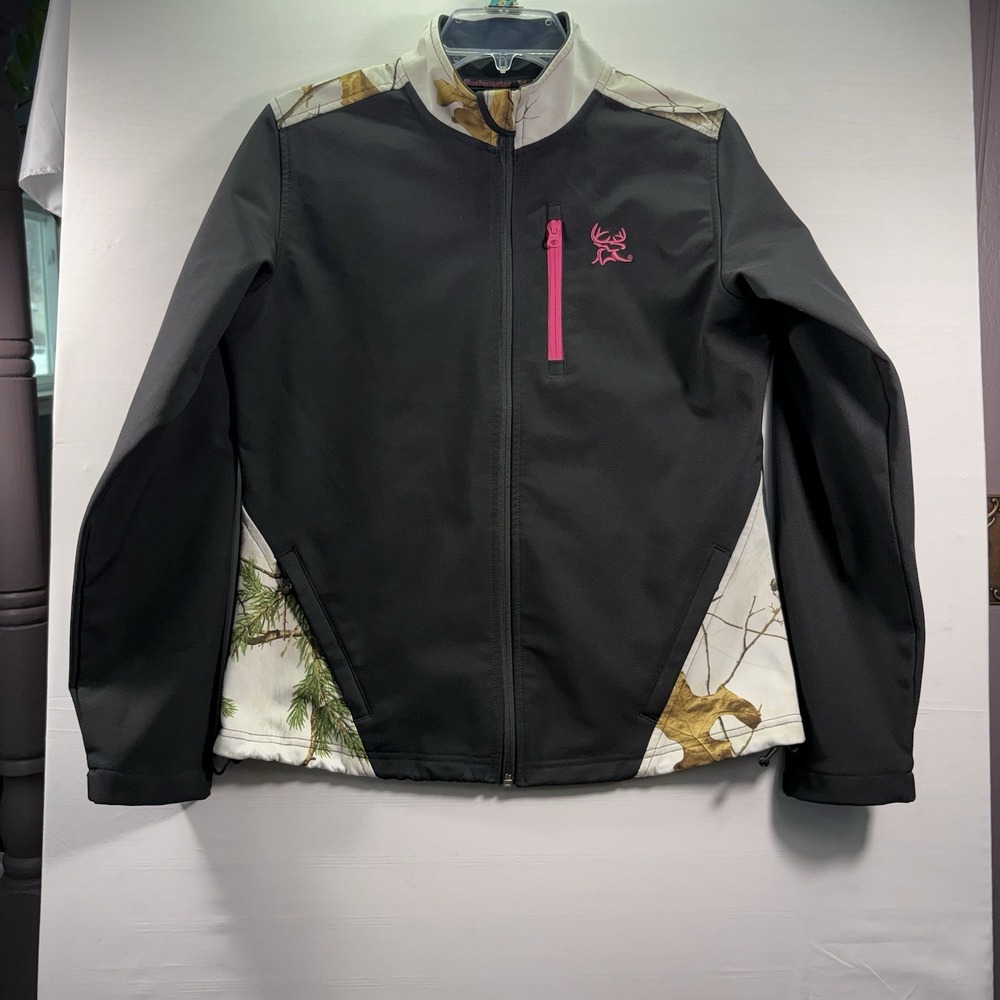 NEW Women's Bushmaster Black White‎ Camo Pro Hunter Softshell Jacket  Small
